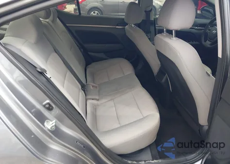 2018 Hyundai Elantra Sel z USA, uszkodzony, nr VIN 5NPD84LF6JH247903